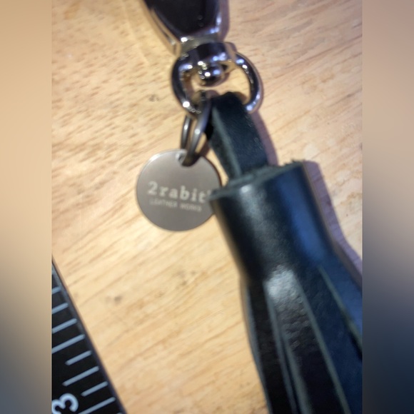 Black Leather Keychain  Bag Charm Tassel EUC - Picture 6 of 8
